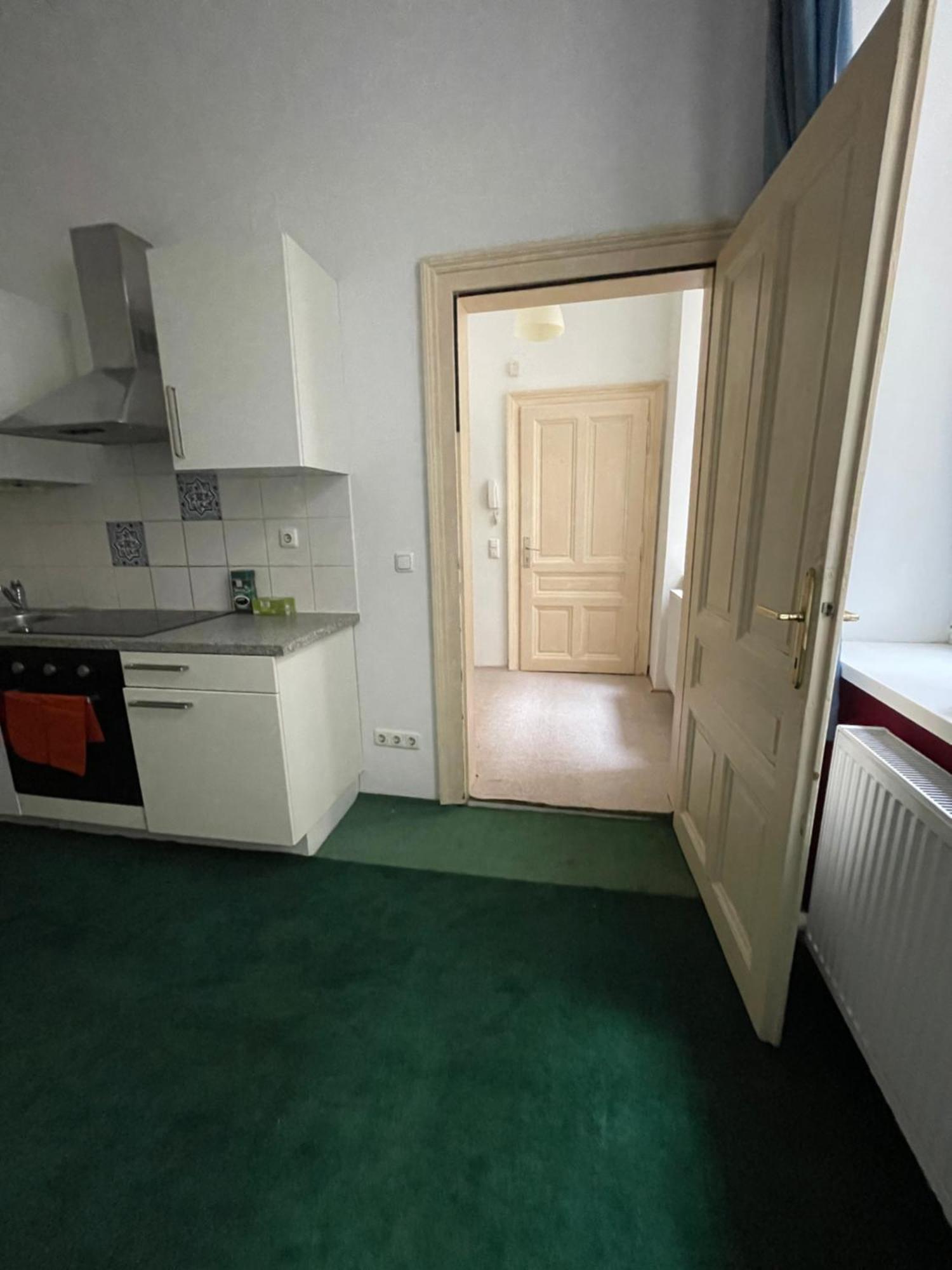 City Apartment And Rooms Wina Bagian luar foto